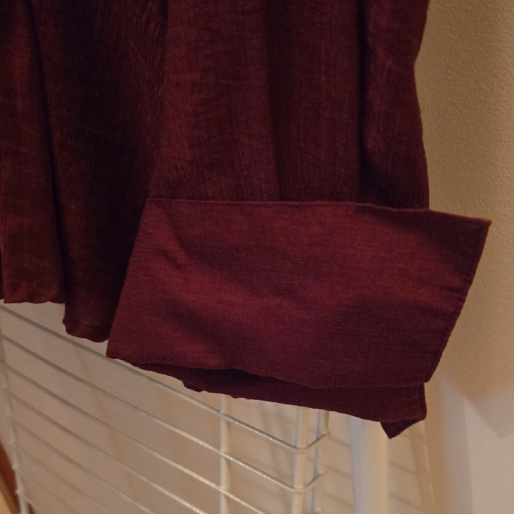 Coldwater Creek Burgundy Button-Down Shirt - Picture 5 of 9